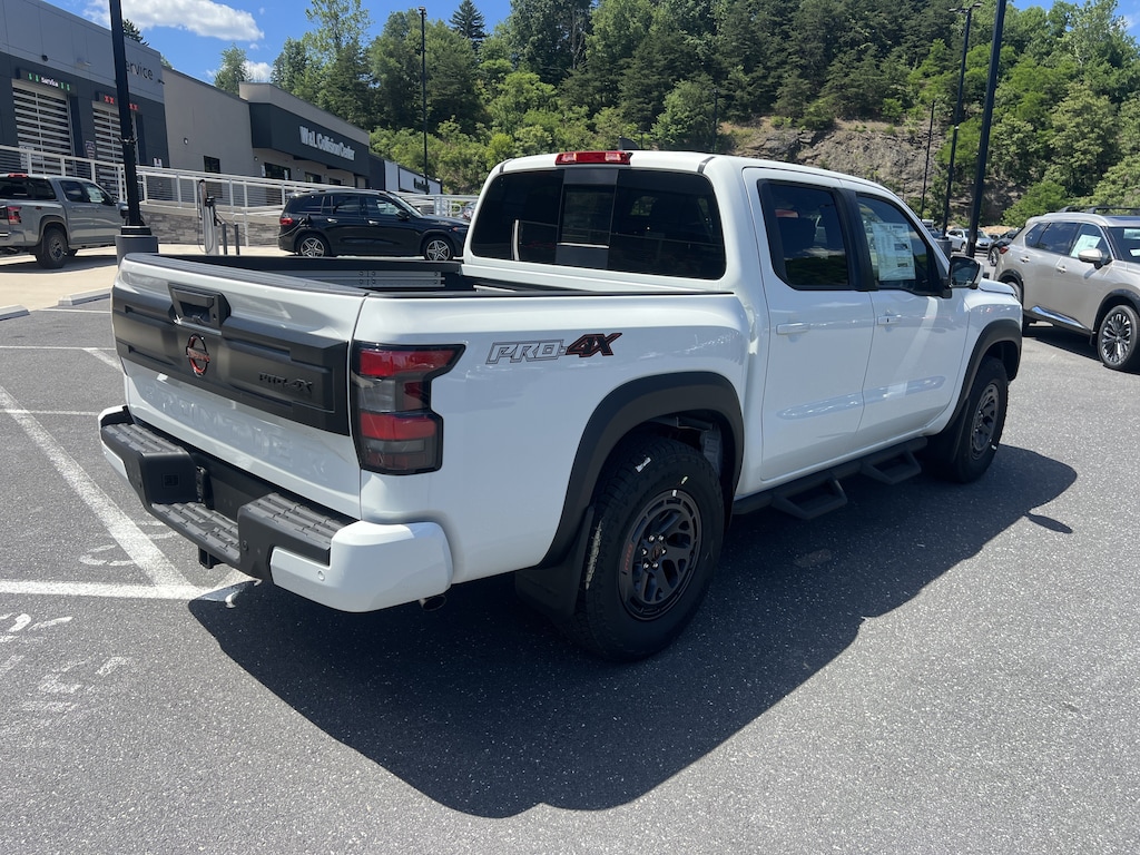 New 2026 Nissan Frontier PRO-4X Truck Crew Cab
