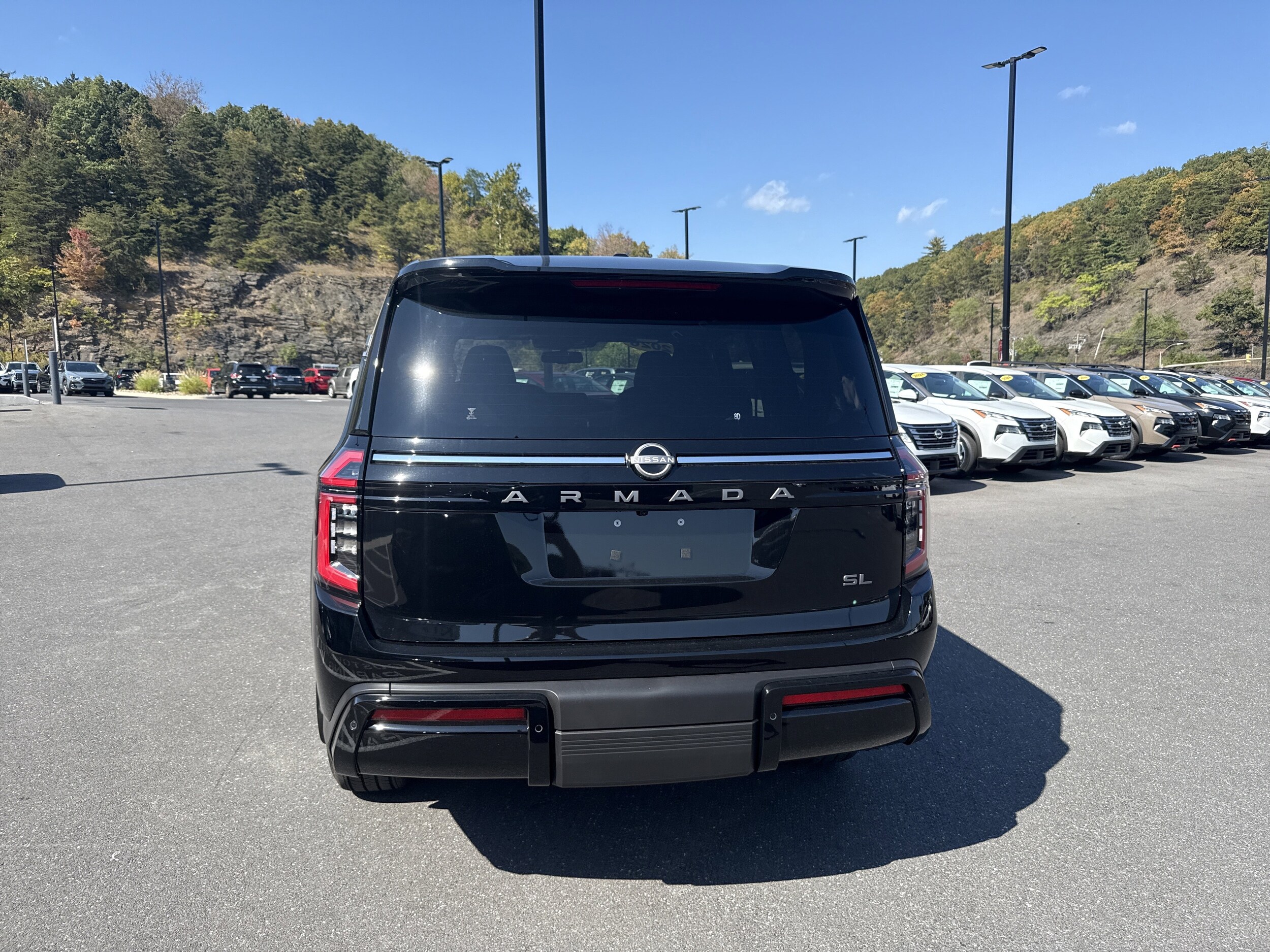 2026 Nissan Armada SL - Photo 6