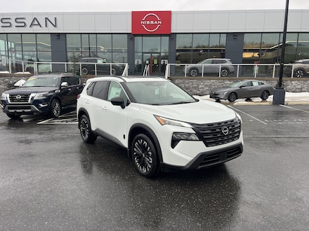 2026 Nissan Rogue Dark Armor SUV