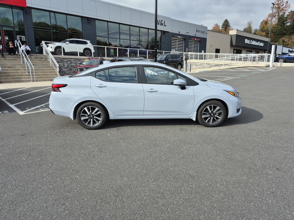 New 2025 Nissan Versa SV Sedan