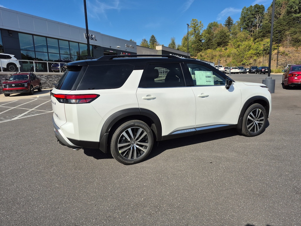 New 2025 Nissan Pathfinder Platinum SUV