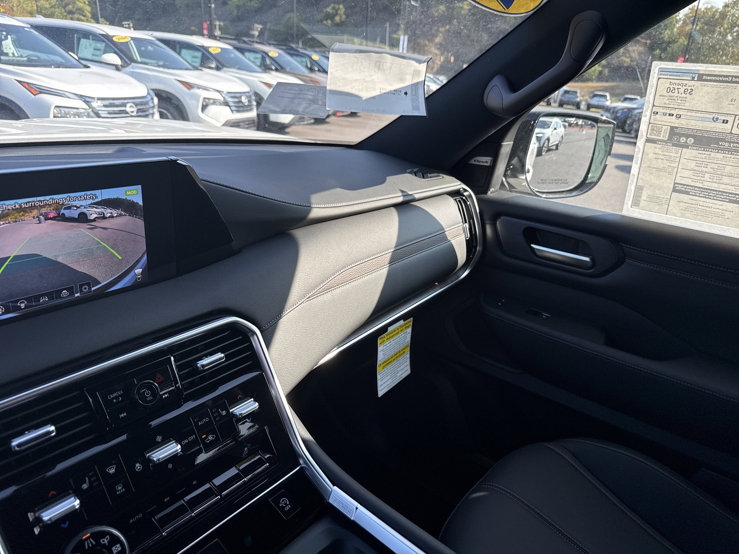 2026 Nissan Armada SL - Photo 29