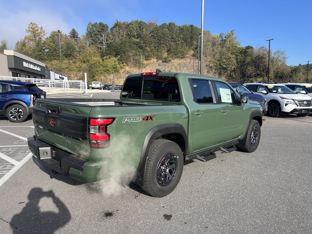 New 2026 Nissan Frontier PRO-4X Truck Crew Cab