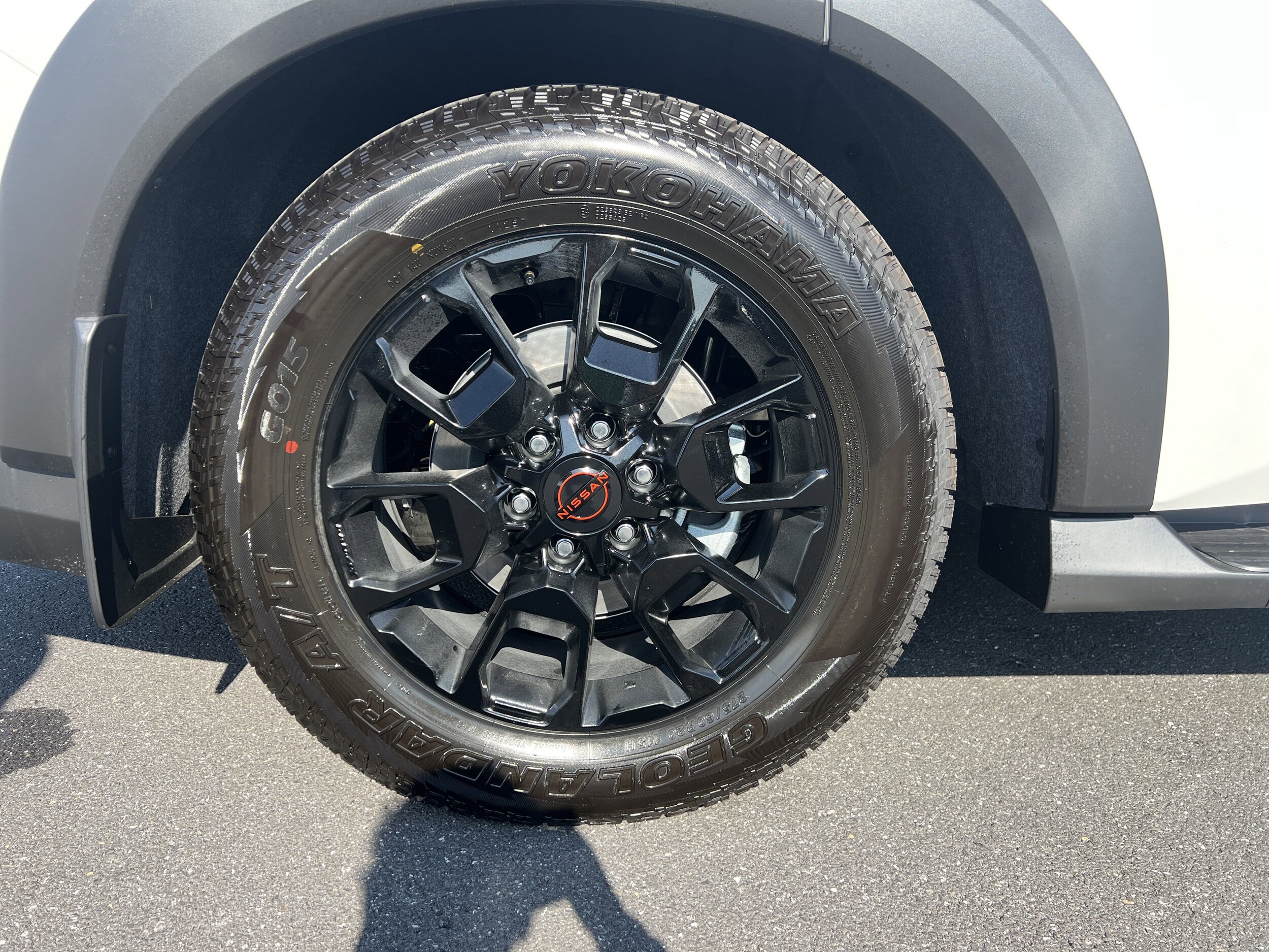2025 Nissan Armada photo 3