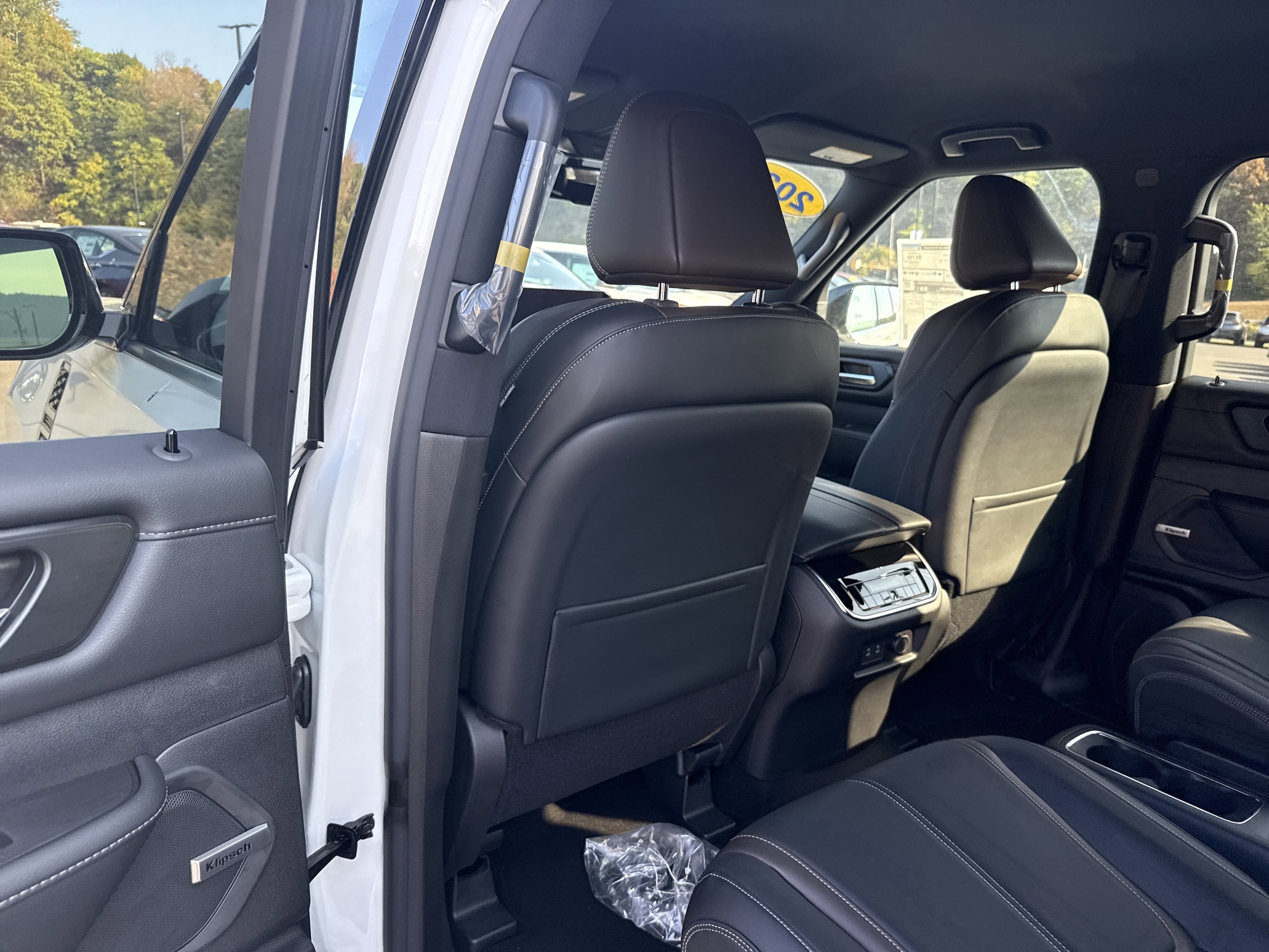 2026 Nissan Armada SL - Photo 20