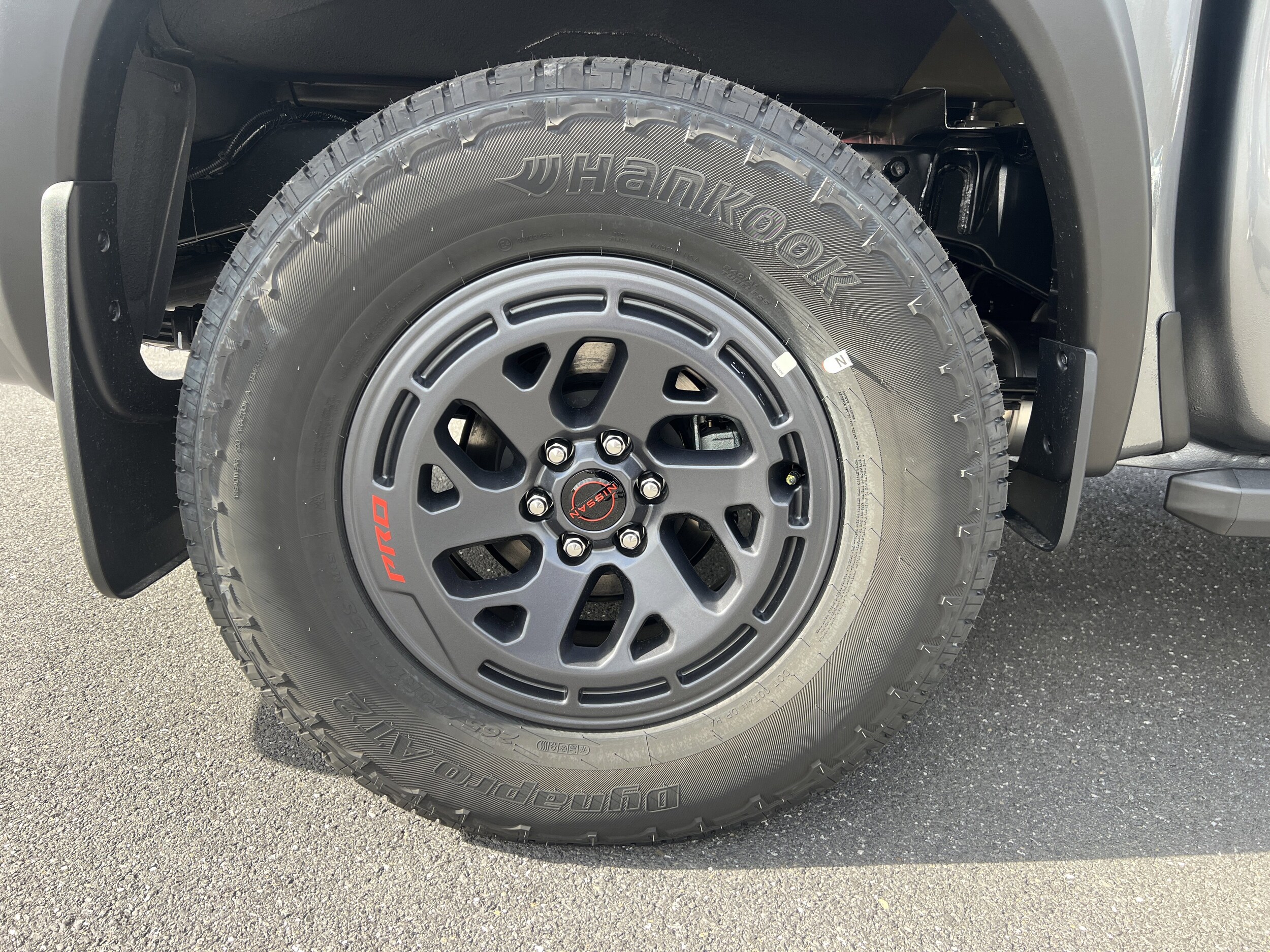 2026 Nissan Frontier PRO-4X photo 3