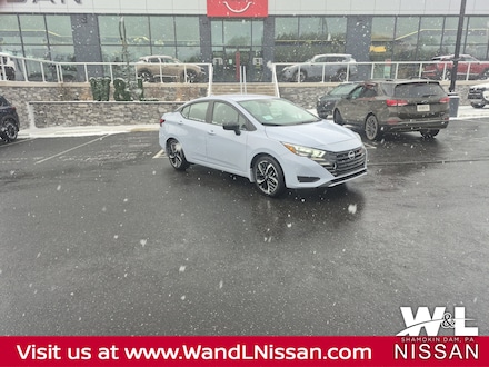 2025 Nissan Versa SR Sedan
