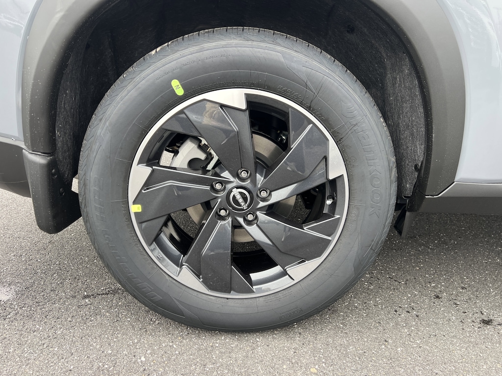 New 2026 Nissan Rogue SV SUV