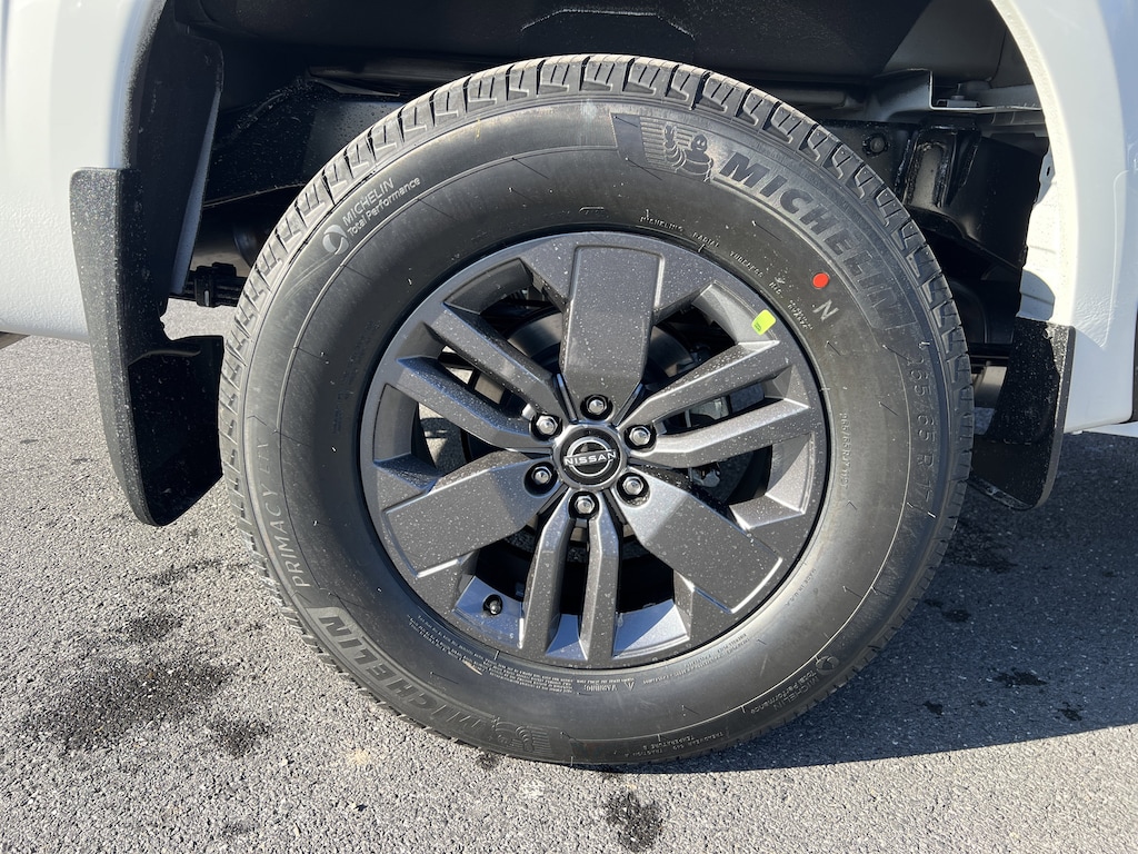 New 2026 Nissan Frontier SV Truck Crew Cab