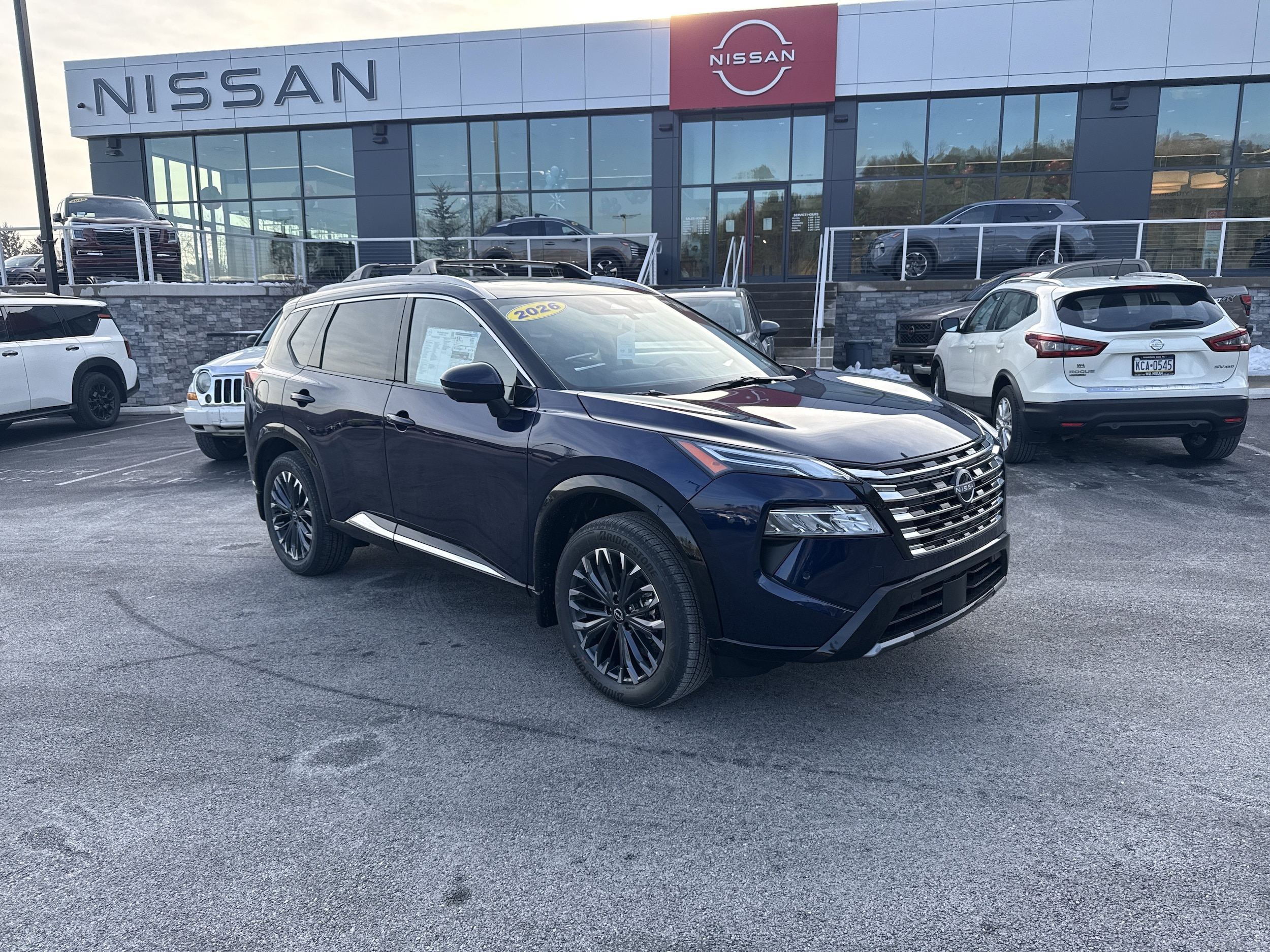 2026 Nissan Rogue Platinum's photo