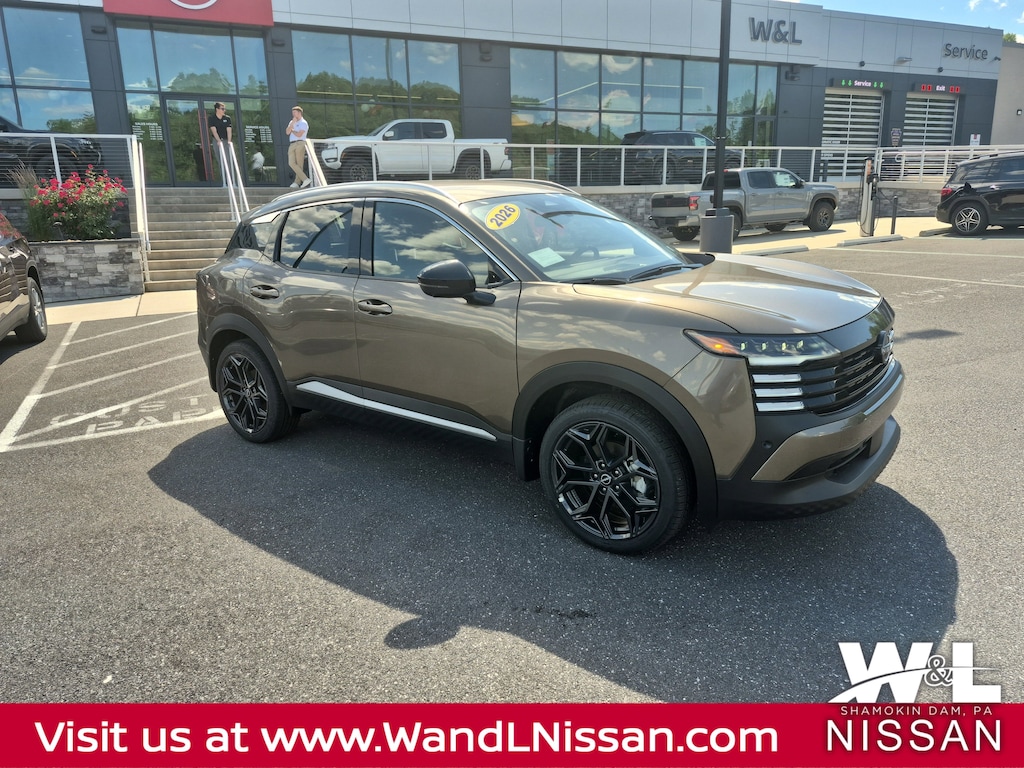 New 2026 Nissan Kicks SR SUV