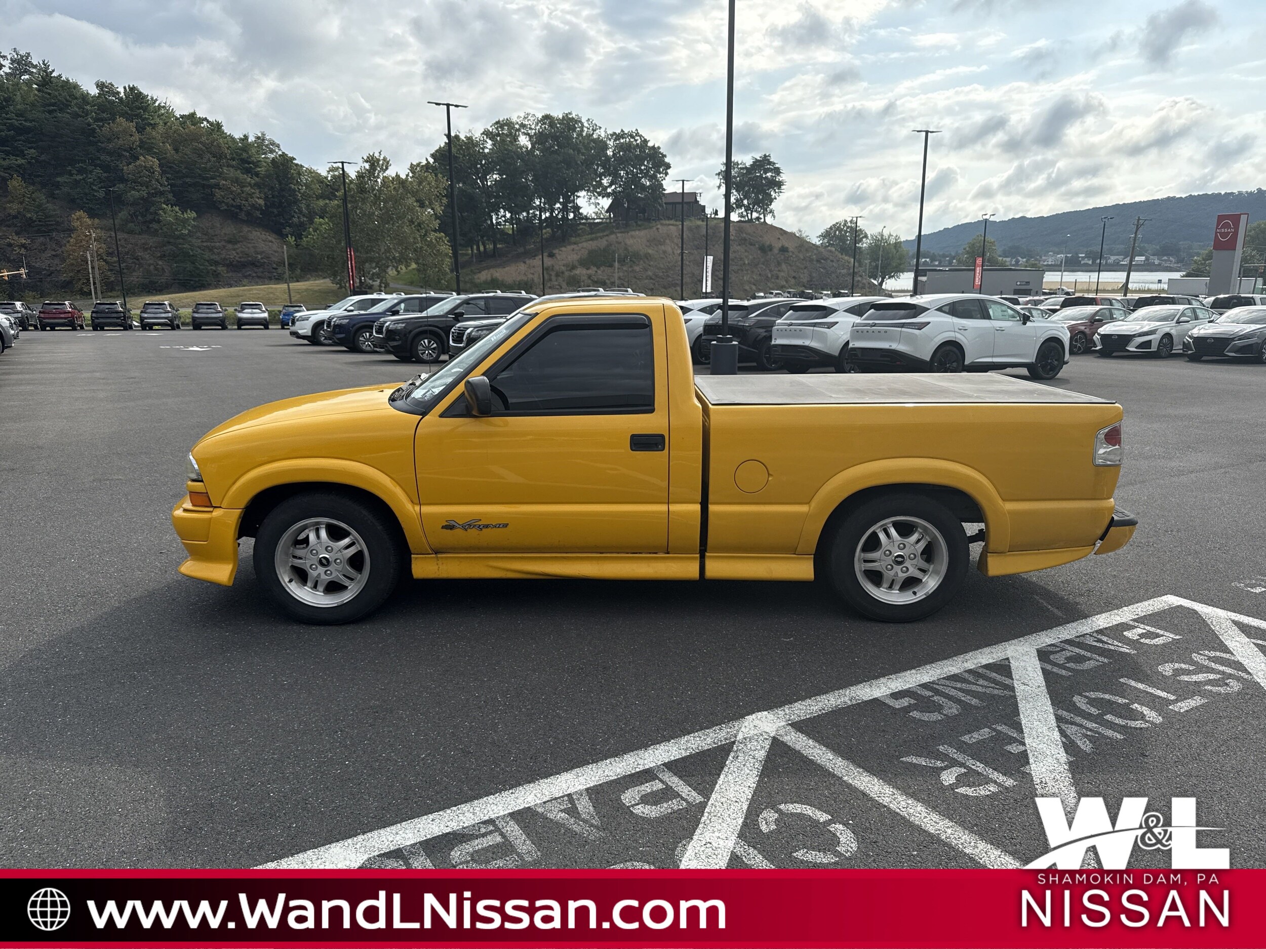 2003 Chevrolet S-10 Pickup photo 4