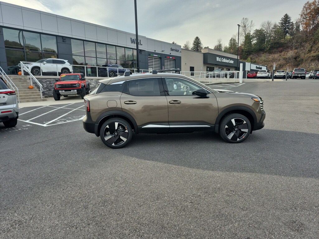 New 2026 Nissan Kicks SR SUV