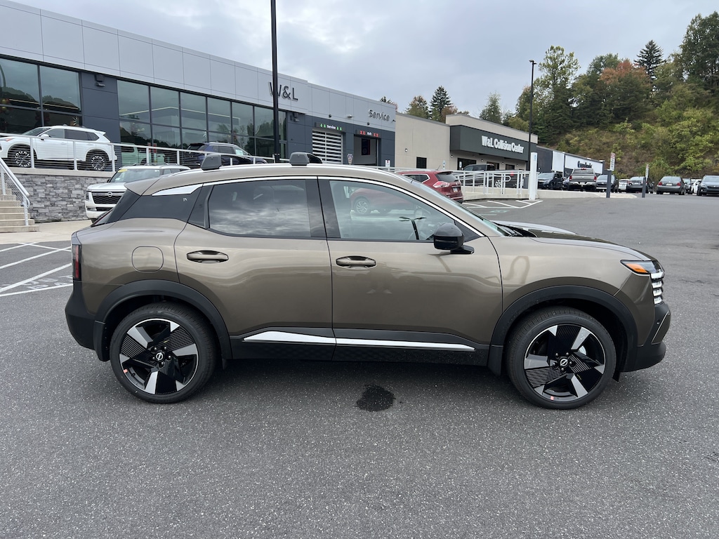New 2026 Nissan Kicks SR SUV
