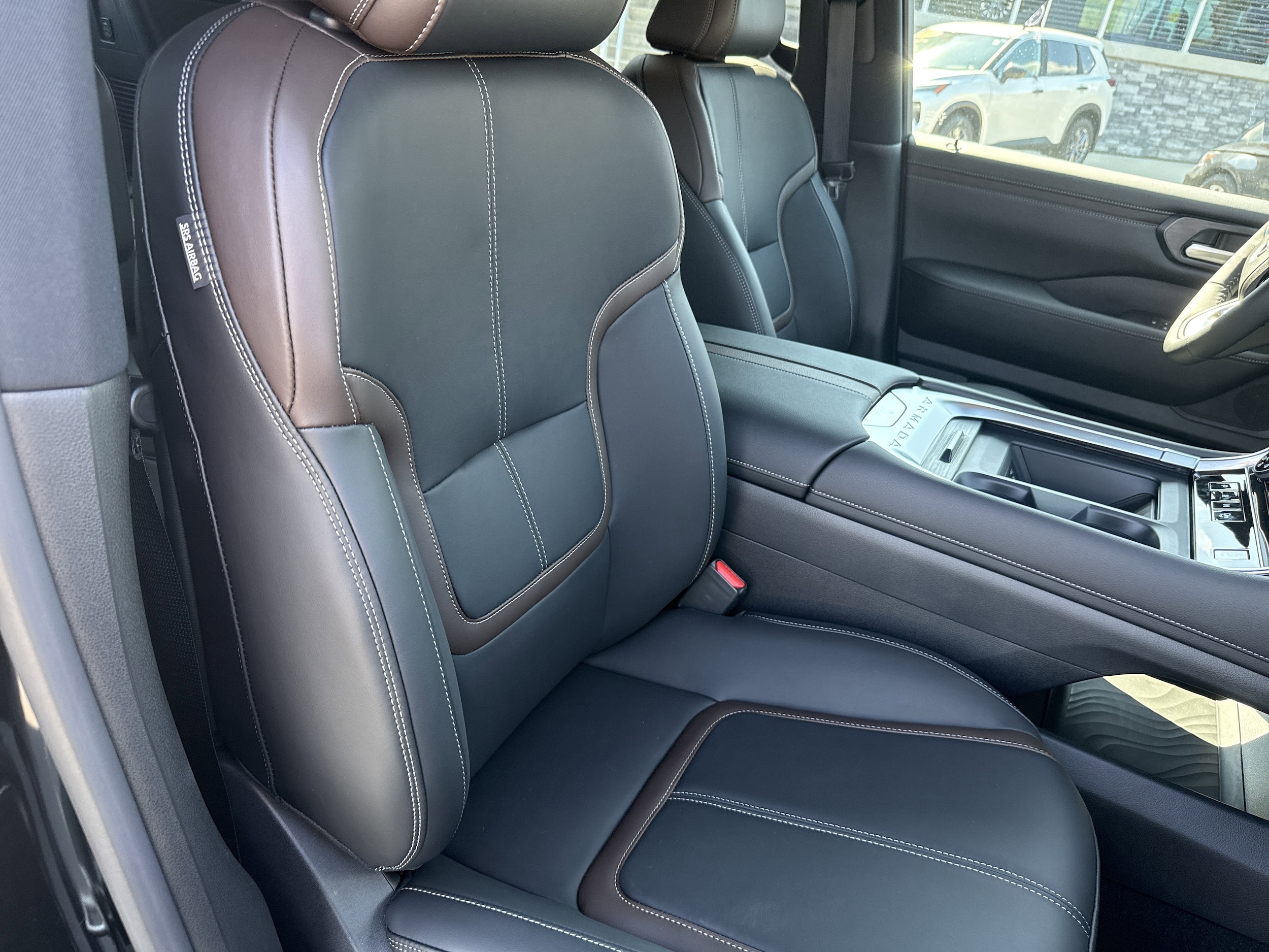 2026 Nissan Armada SL - Photo 10