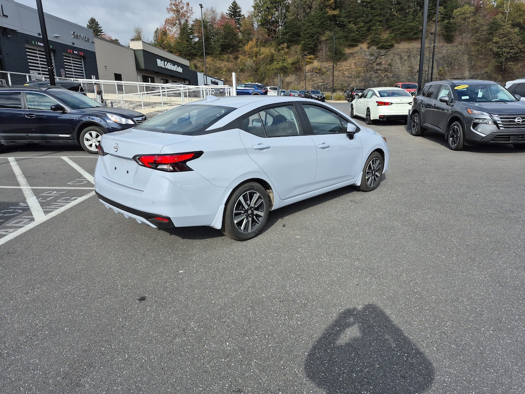 New 2025 Nissan Versa SV Sedan