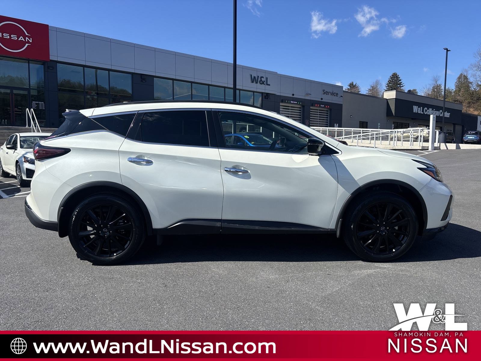 2023 Nissan Murano SV photo 3