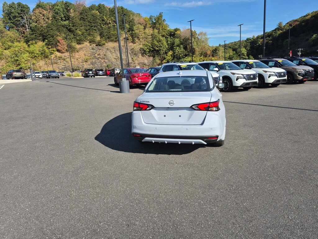 New 2025 Nissan Versa SV Sedan