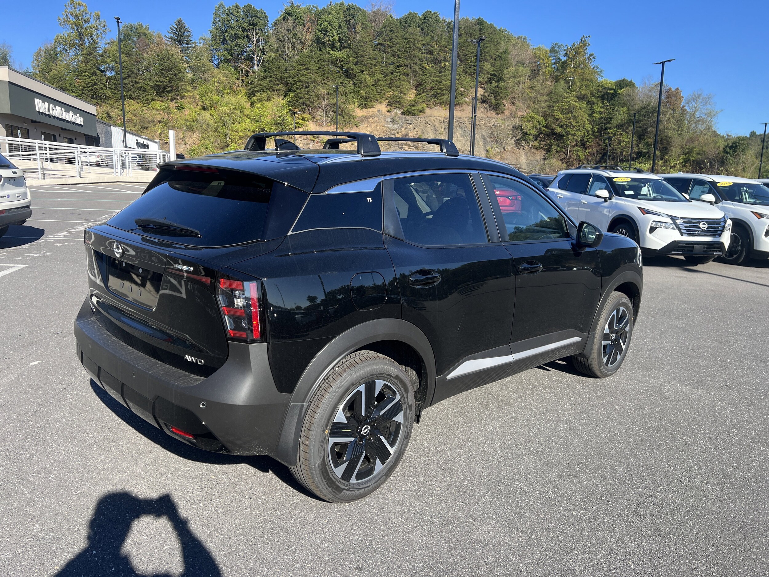 2026 Nissan Kicks SV photo 3