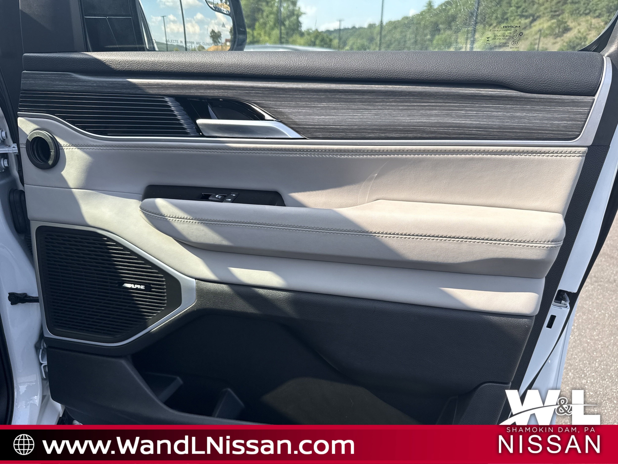 2023 Jeep Wagoneer Series III - Photo 13
