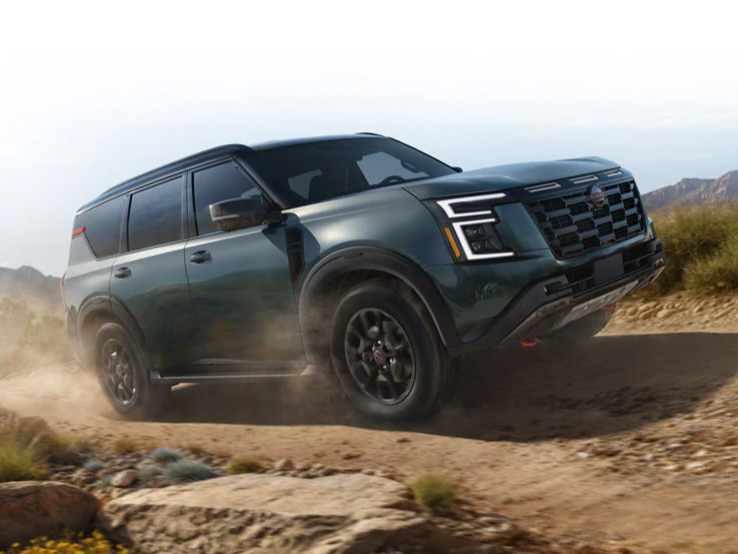 2025-nissan-armada-off-road-739x554.webp