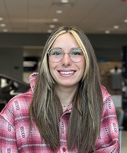 Staff member Alyssa Shambach from 87d002343388