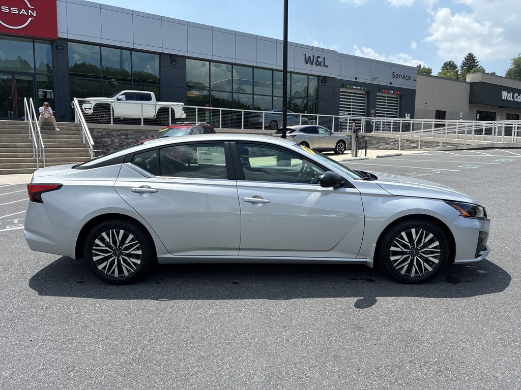 New 2026 Nissan Altima SV Sedan