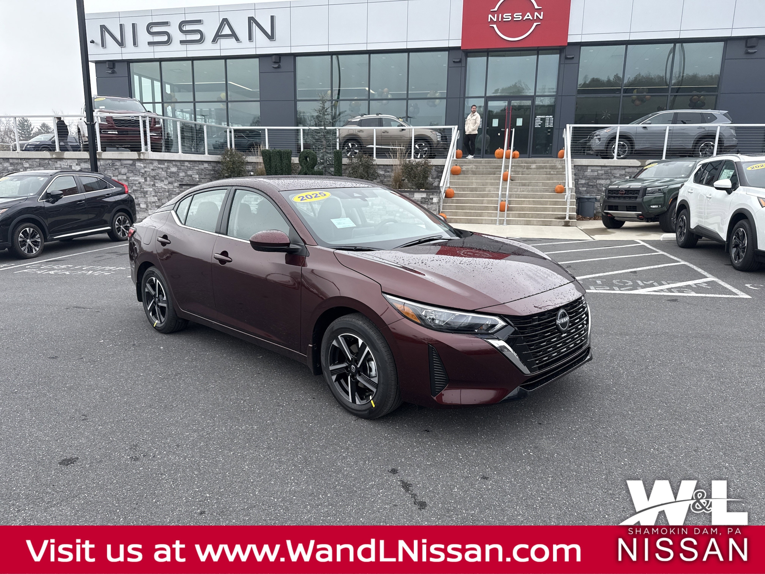 2025 Nissan Sentra SV's photo