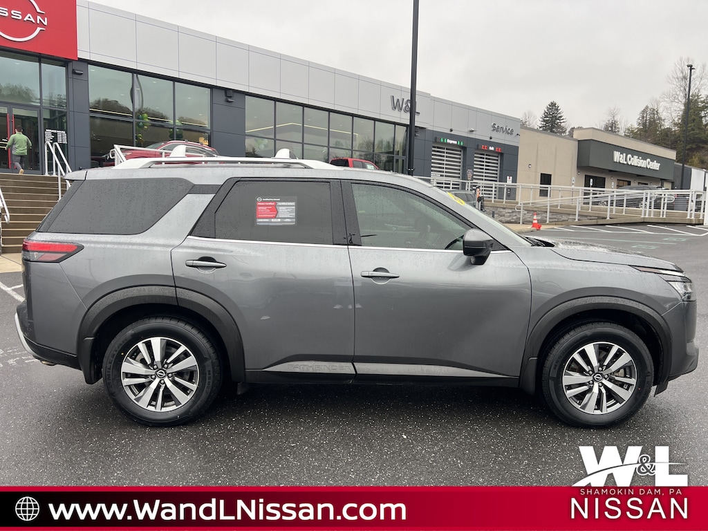 Certified 2024 Nissan Pathfinder SL SUV