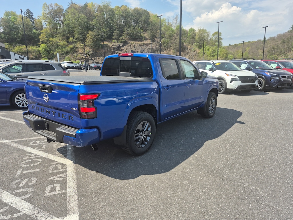 New 2026 Nissan Frontier SV Truck Crew Cab