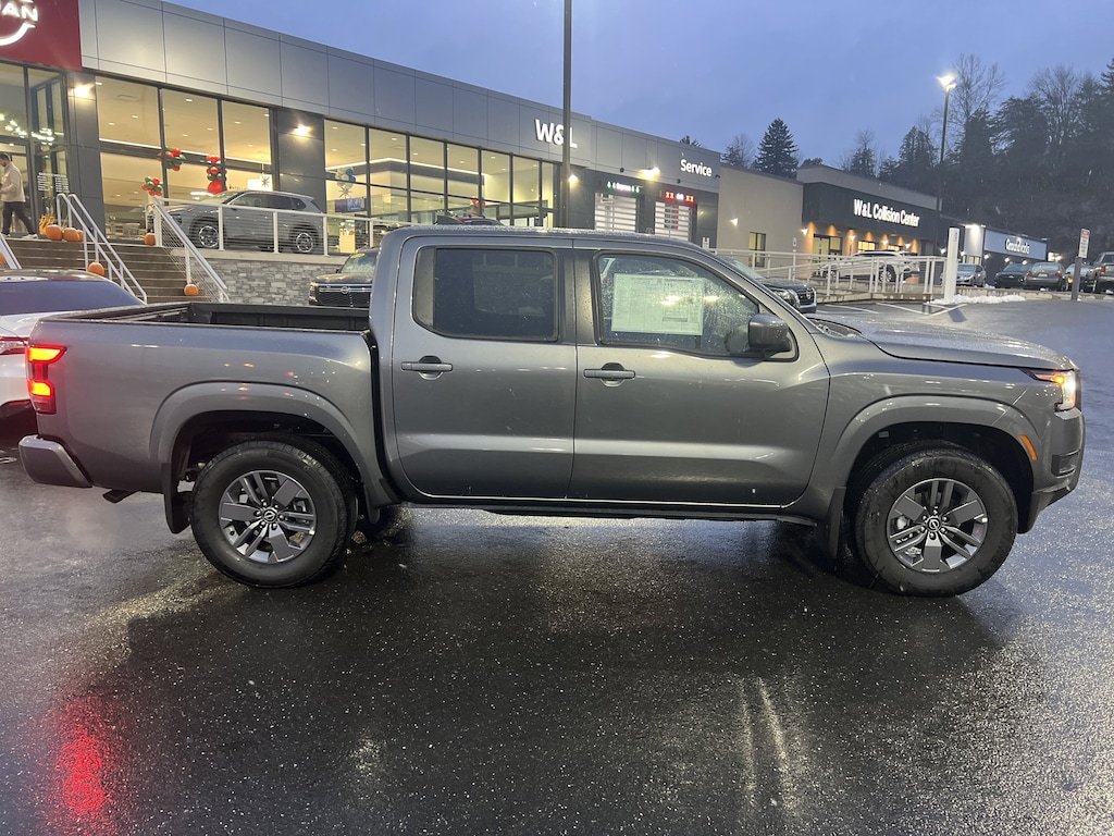 New 2026 Nissan Frontier SV Truck Crew Cab