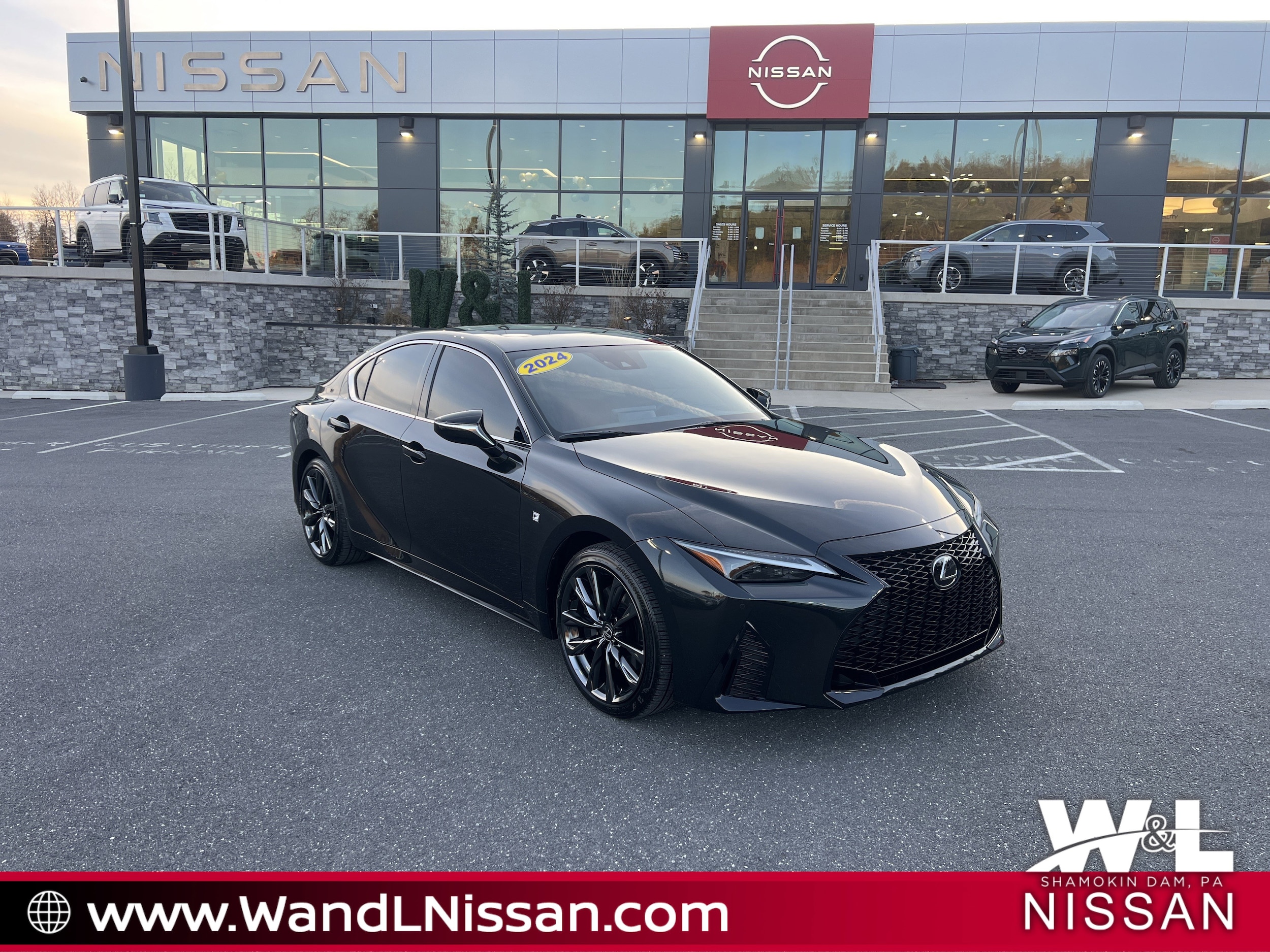 2024 Lexus IS Base's photo