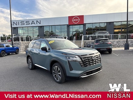 2026 Nissan Pathfinder Platinum SUV