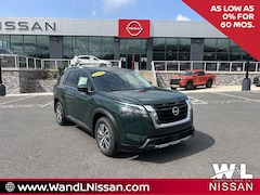 2025 Nissan Pathfinder SL SUV
