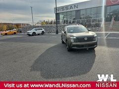 2026 Nissan Kicks SR SUV