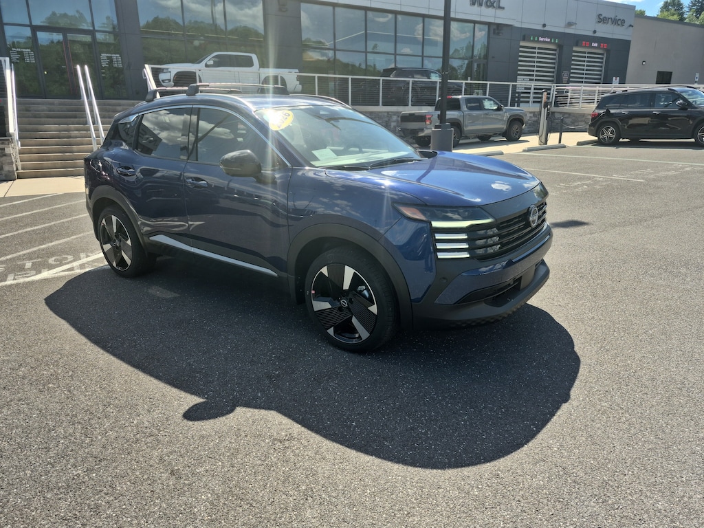 New 2026 Nissan Kicks SR SUV