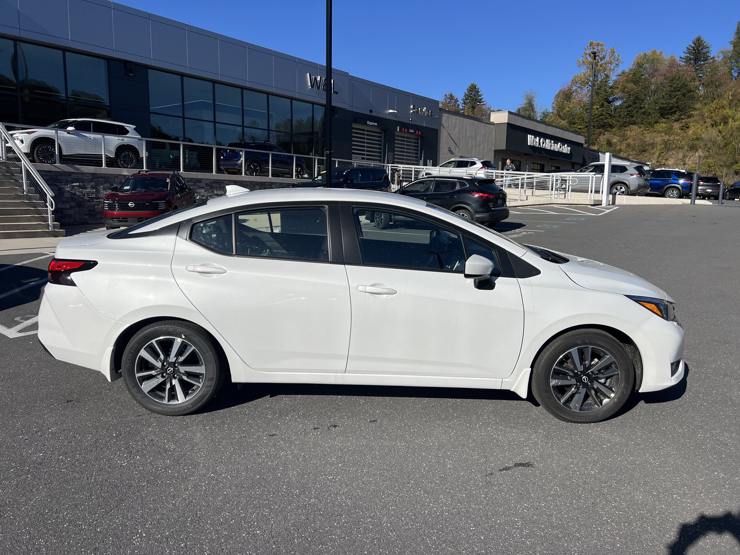 2025 Nissan Versa SV photo 2