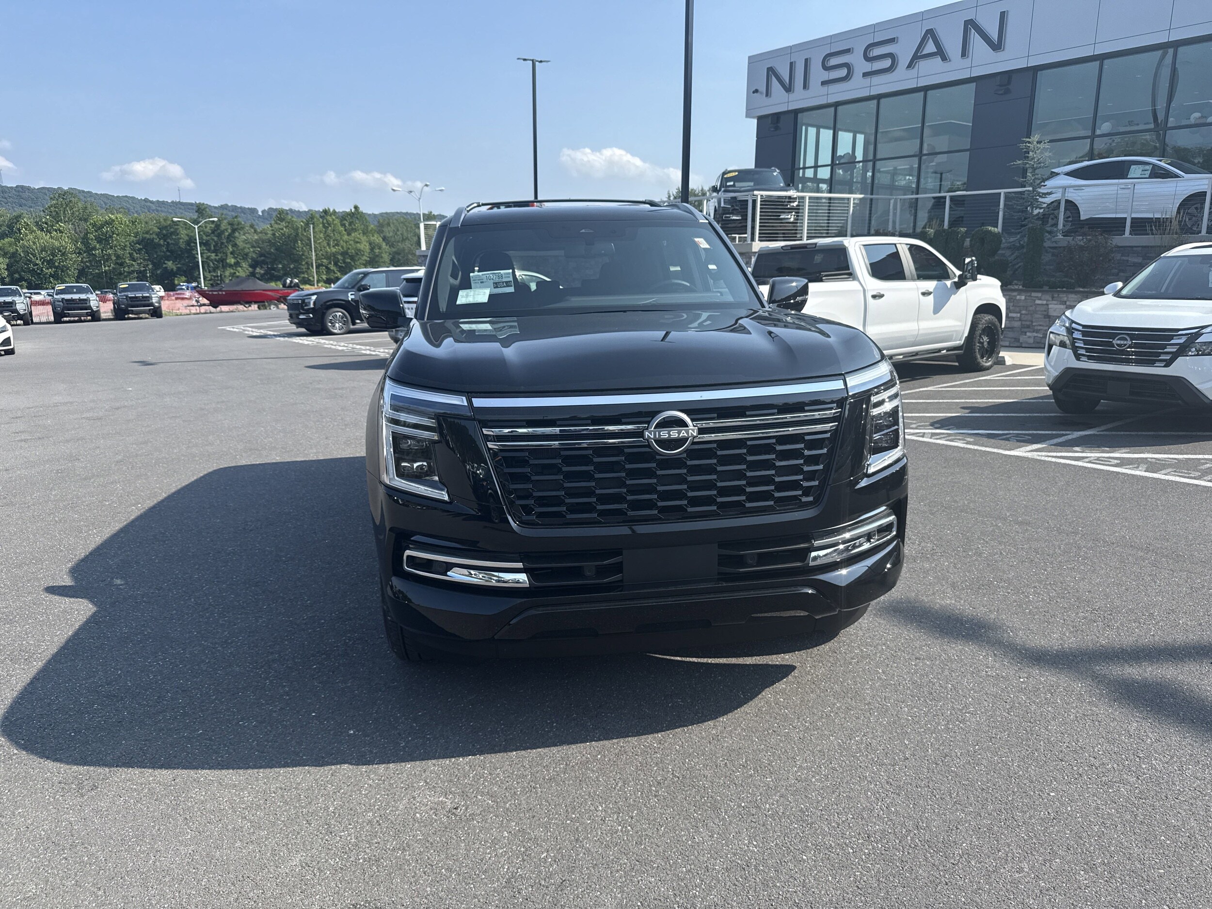 2025 Nissan Armada SL photo 2