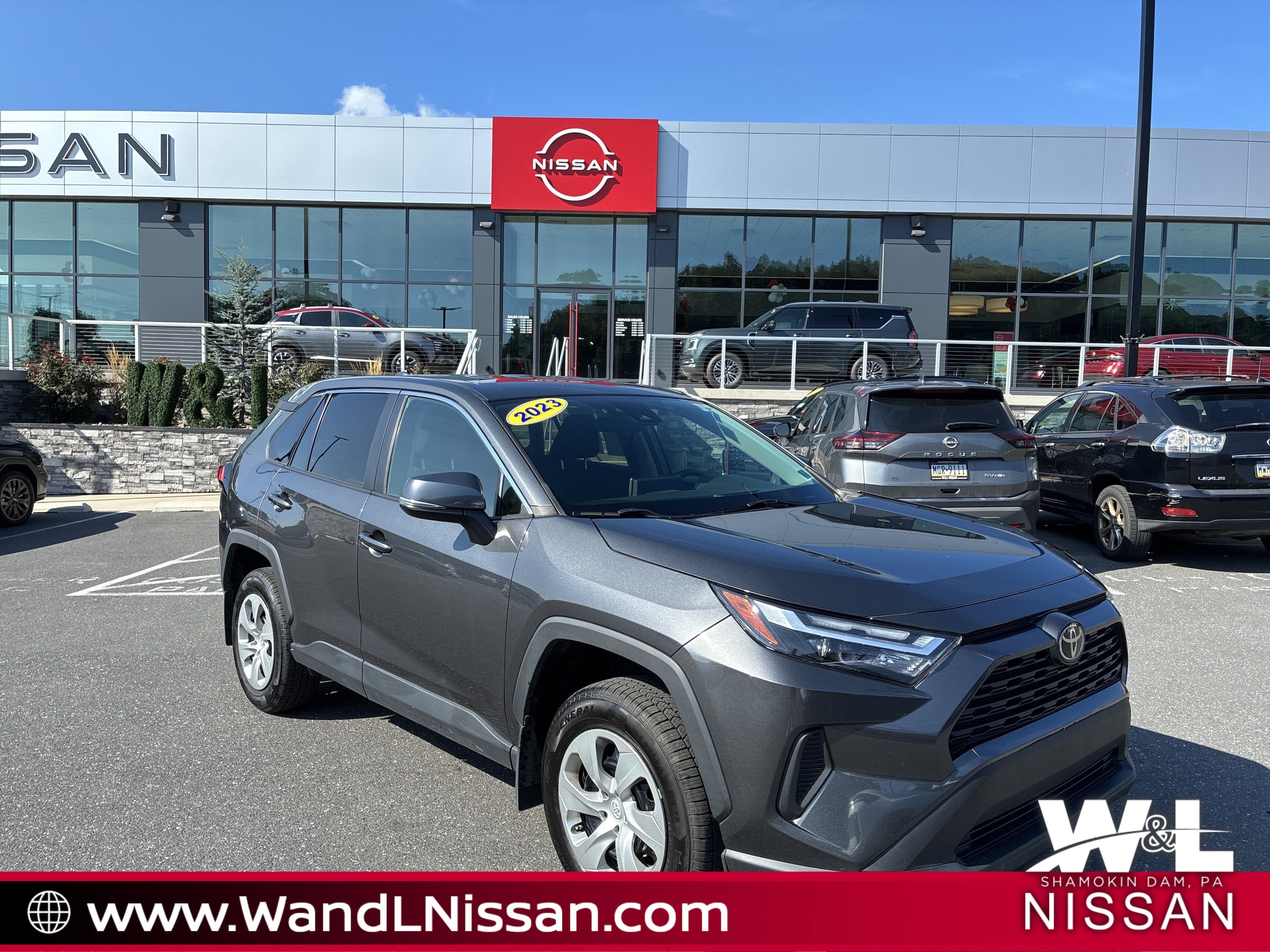 2023 Toyota RAV4 LE