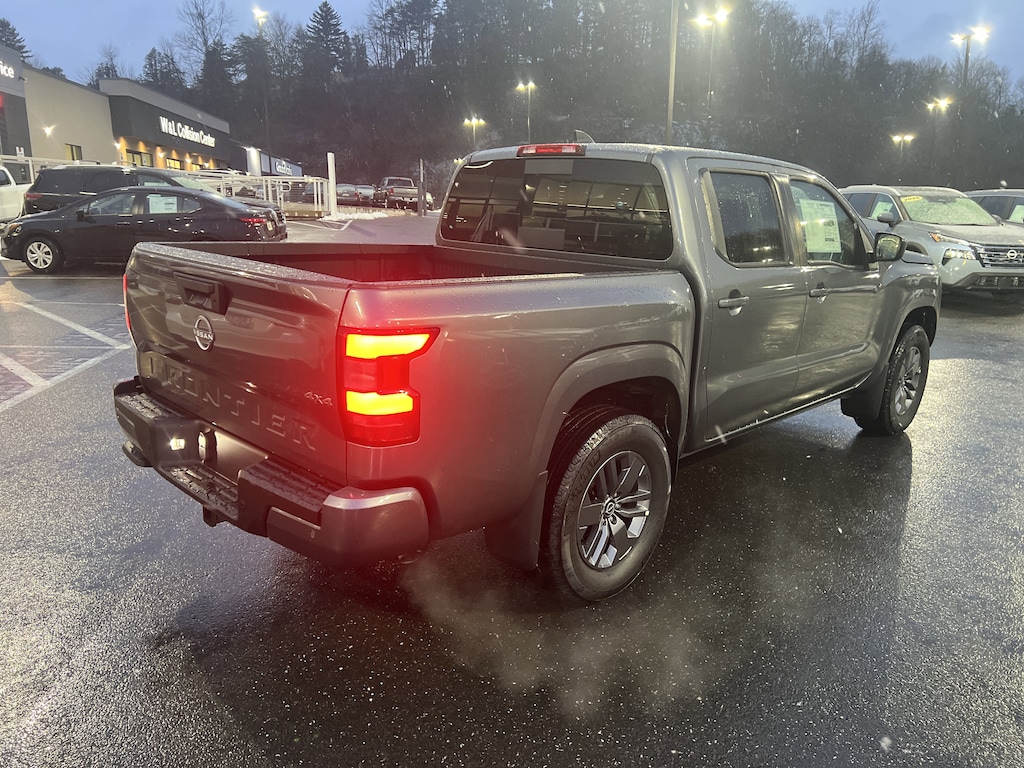 New 2026 Nissan Frontier SV Truck Crew Cab