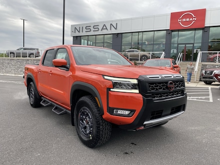 2025 Nissan Frontier PRO-4X Truck Crew Cab
