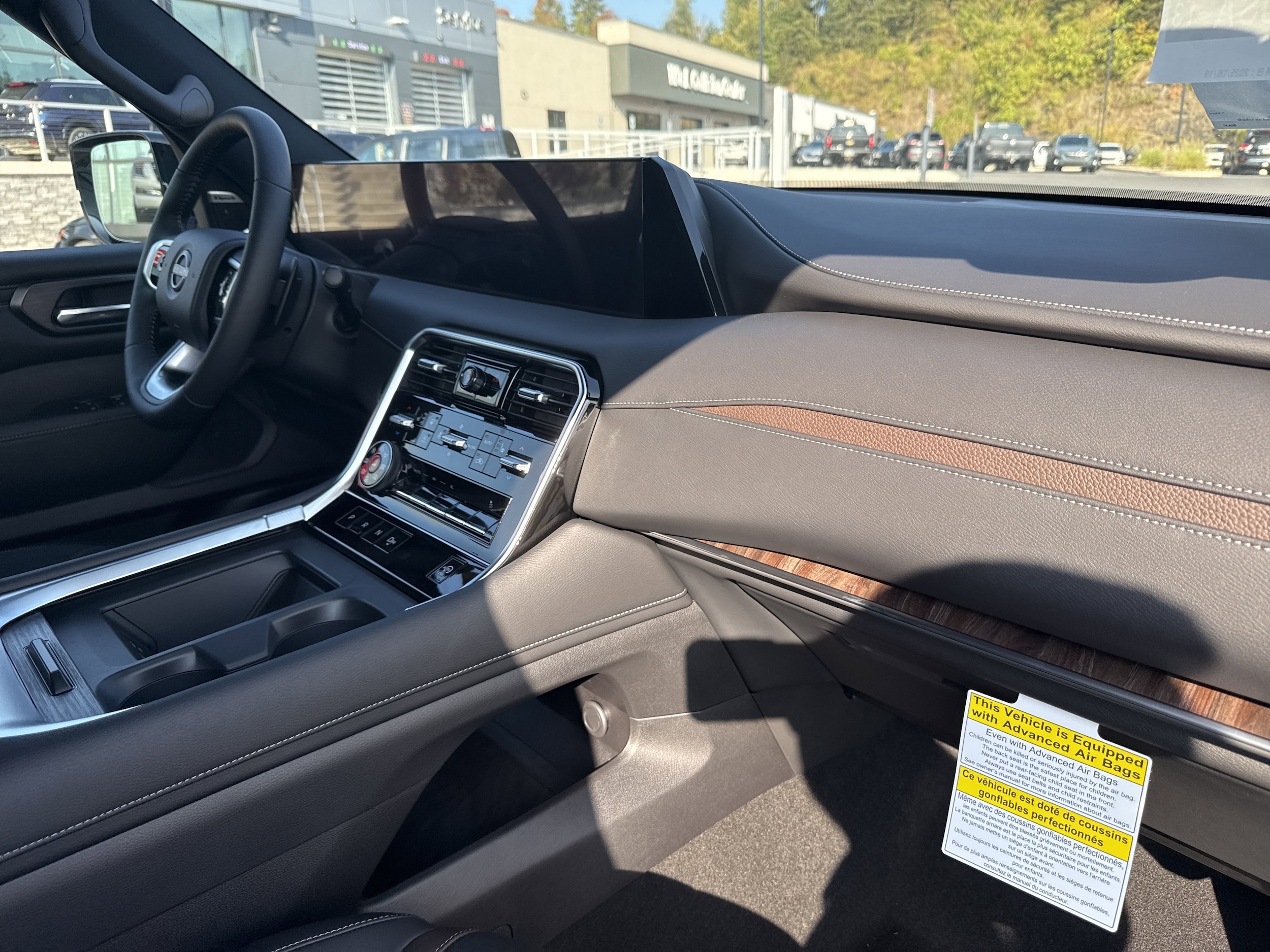 2026 Nissan Armada SL - Photo 11