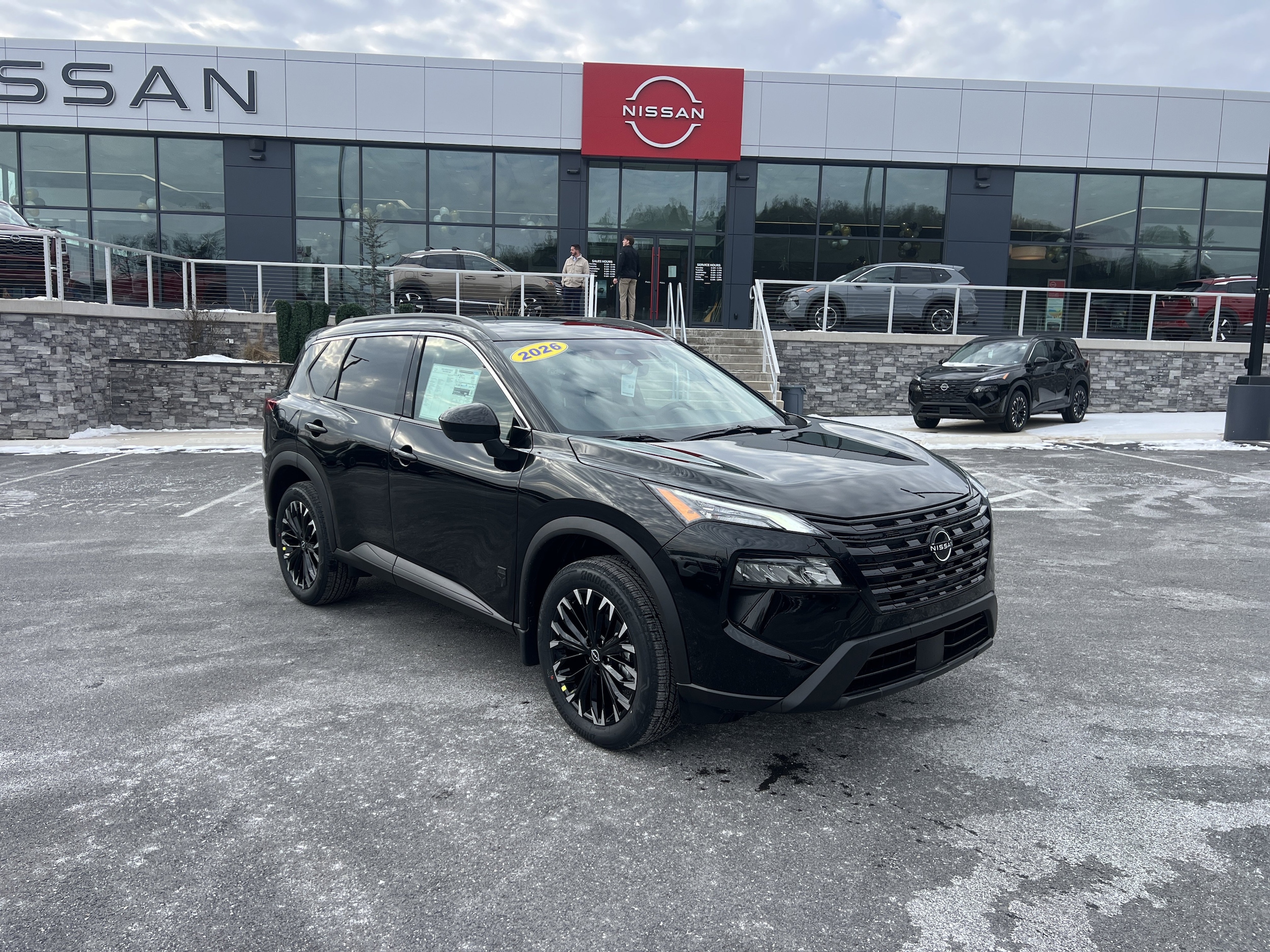 2026 Nissan Rogue Dark Armor's photo
