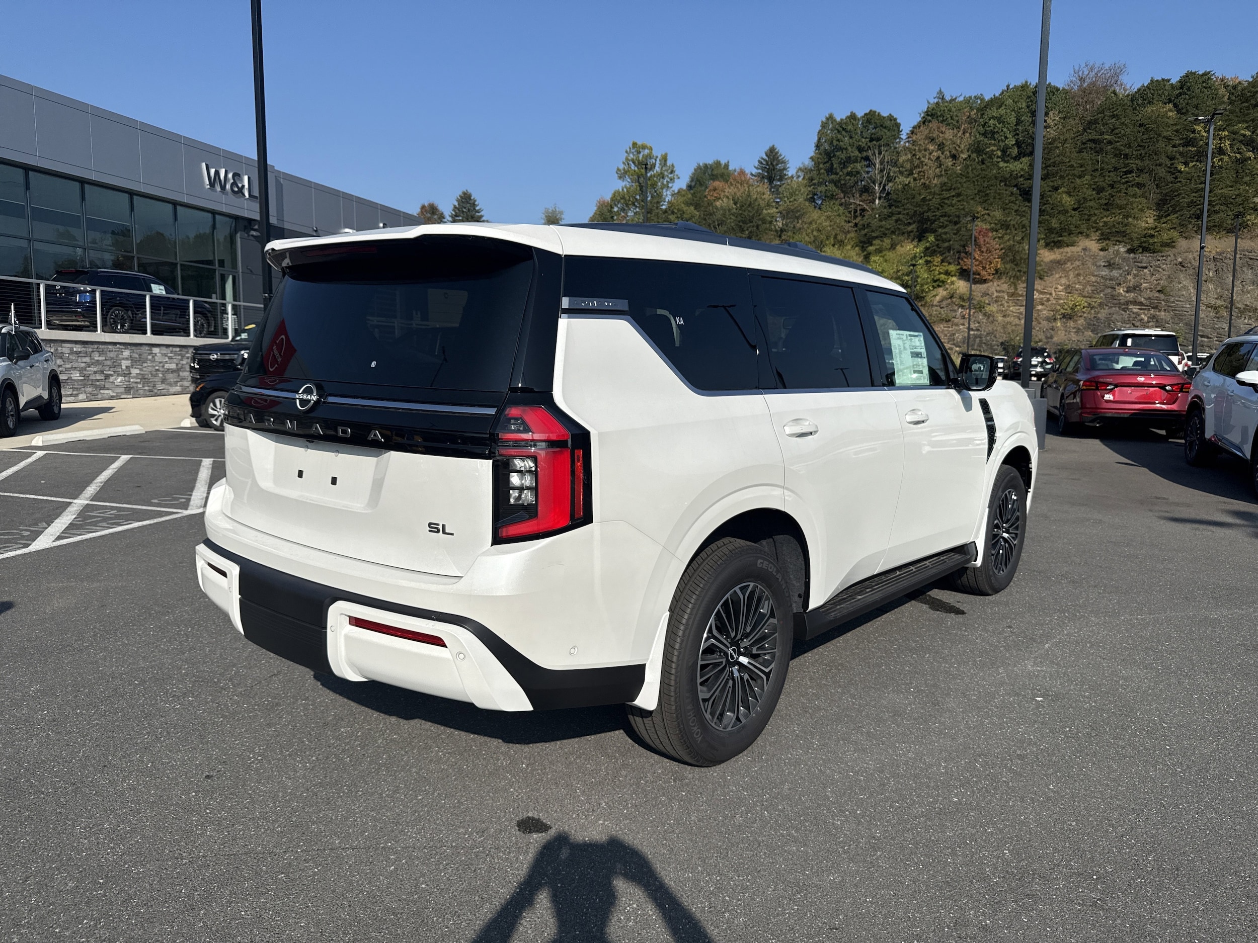 2026 Nissan Armada SL - Photo 7