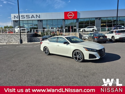 2025 Nissan Altima SR Sedan 2025 Nissan Altima SR Sedan