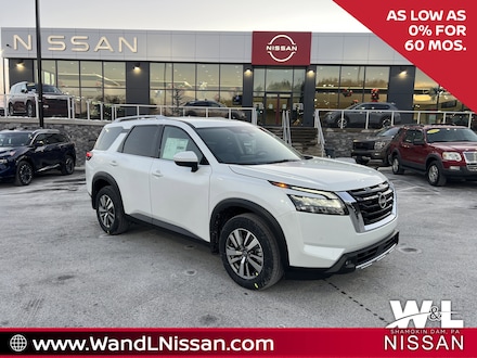 2025 Nissan Pathfinder SL SUV