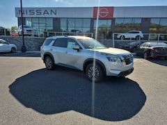 2025 Nissan Pathfinder SV SUV