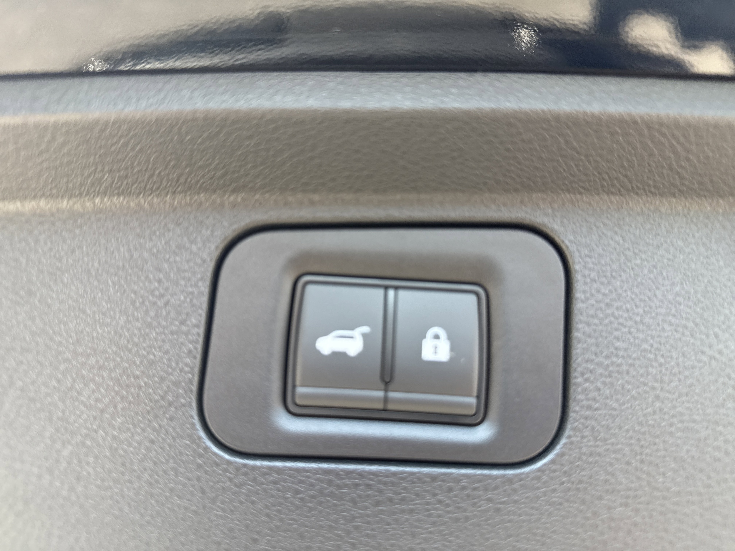 2026 Nissan Armada SL - Photo 18