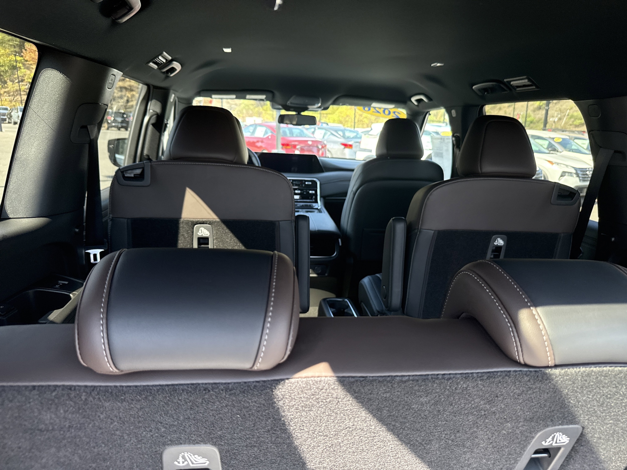 2026 Nissan Armada SL - Photo 17