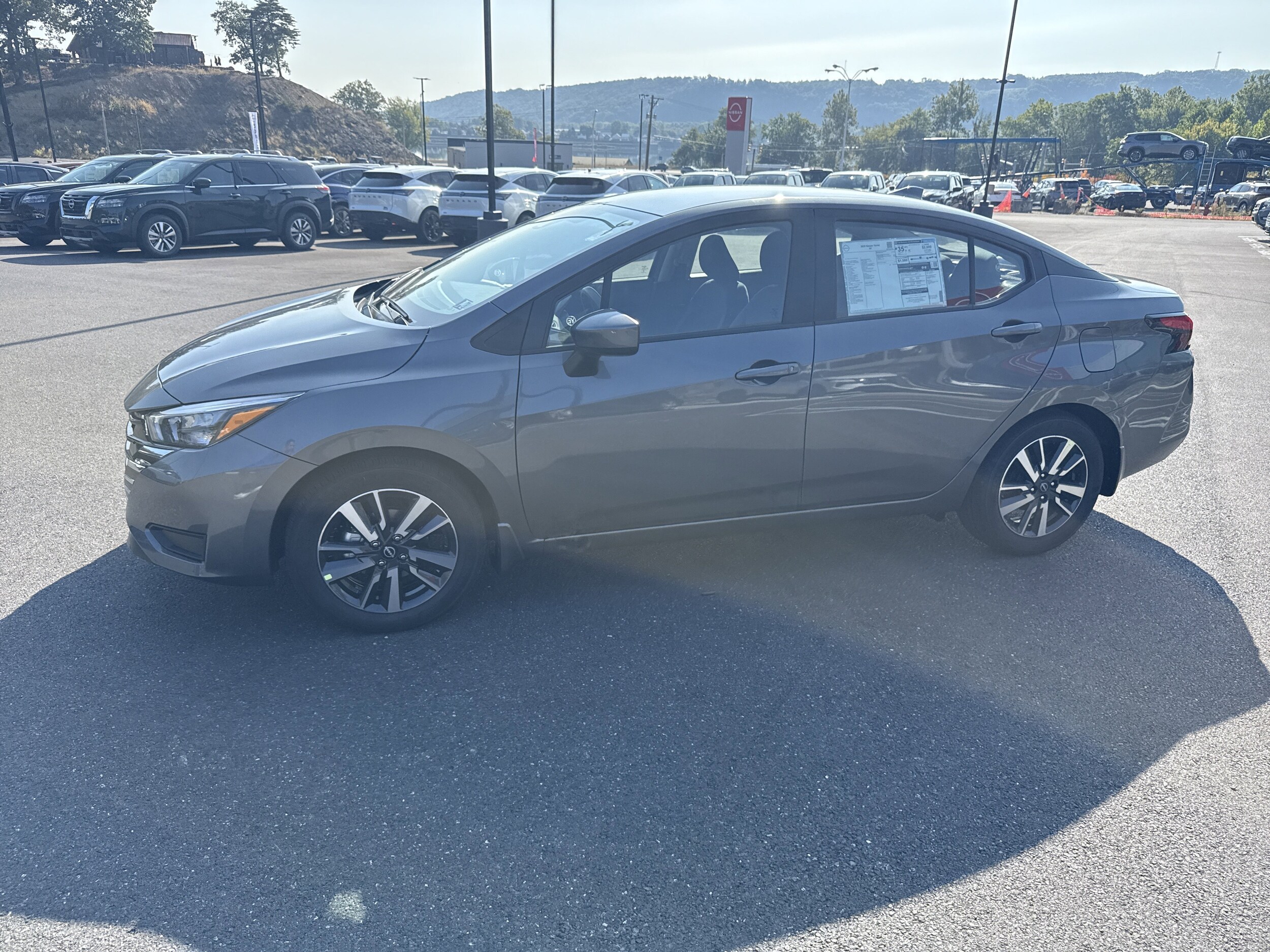 2025 Nissan Versa SV photo 3